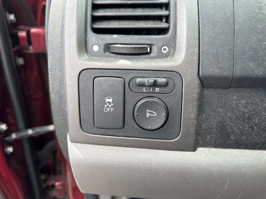 Used 2011 Honda CR-V LX image 18