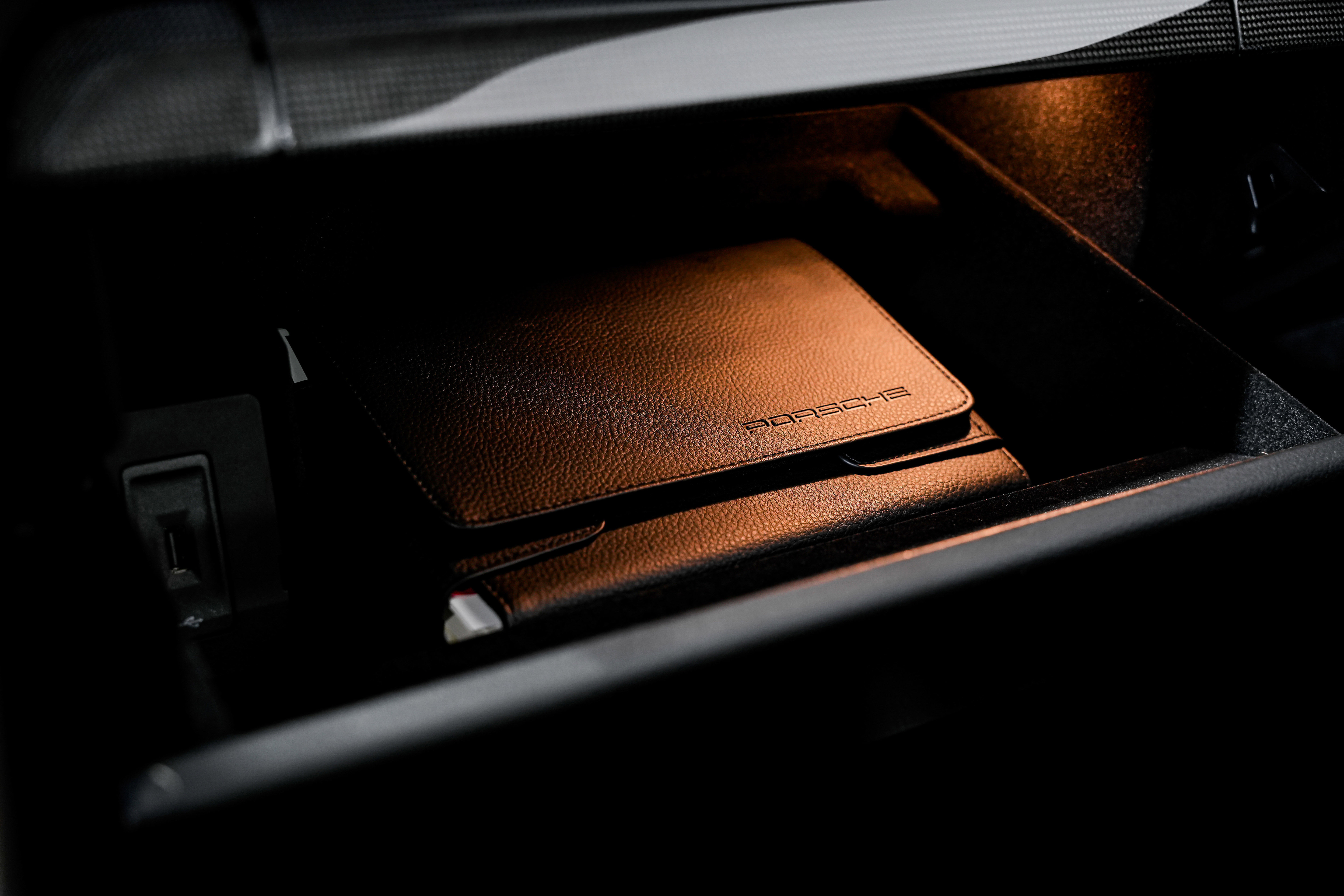 Used 2020 Porsche 718 Cayman GT4 image 17