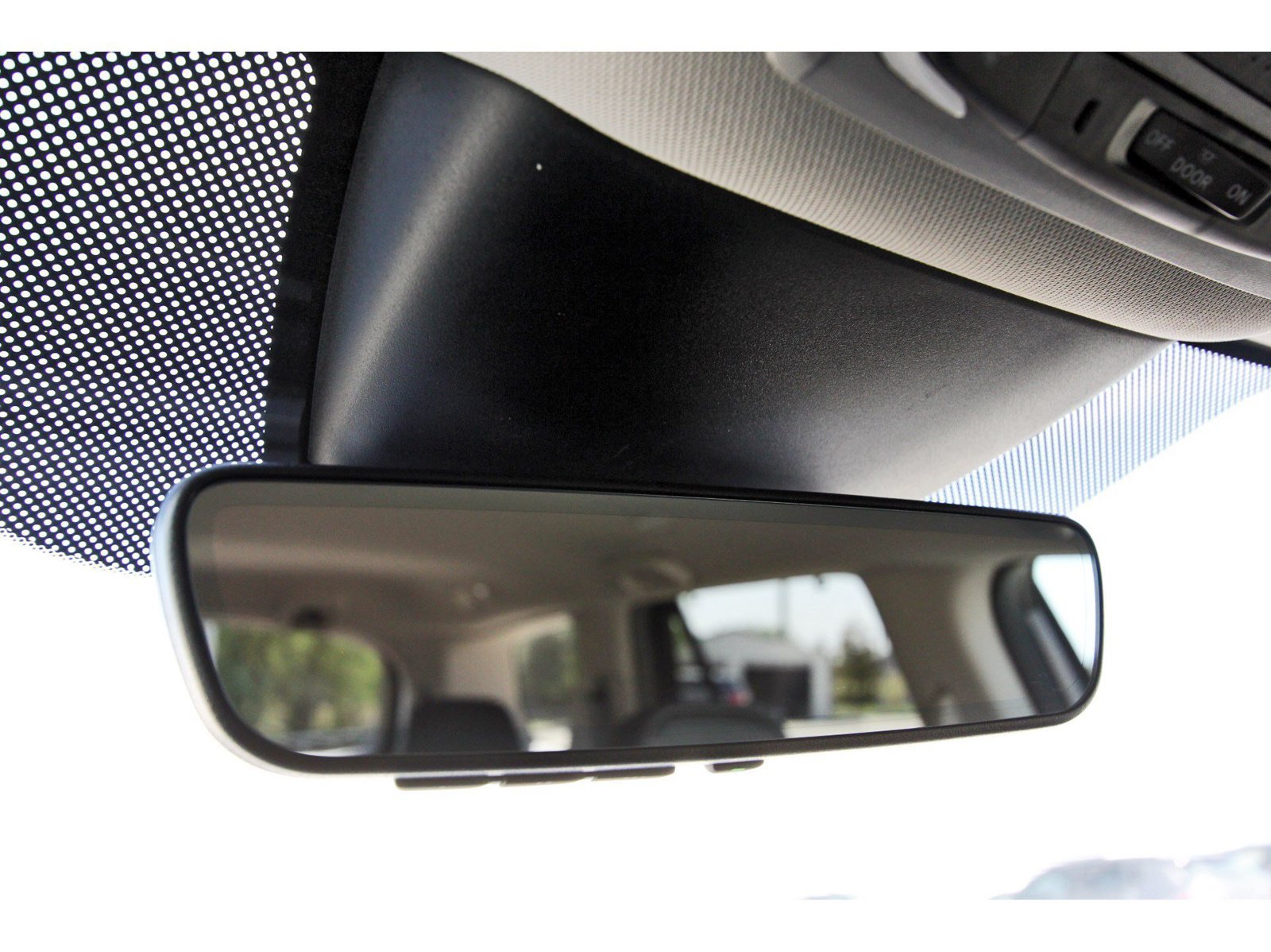 Used 2025 Honda Pilot EX-L image 26