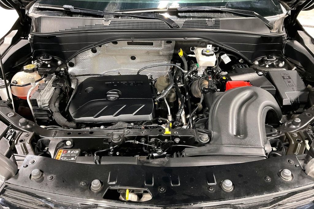 Used 2023 Chevrolet TrailBlazer RS w/ Sun and Liftgate Package image 12