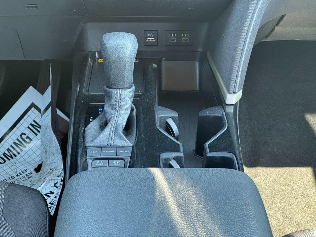 Certified 2025 Toyota Camry LE FWD image 19
