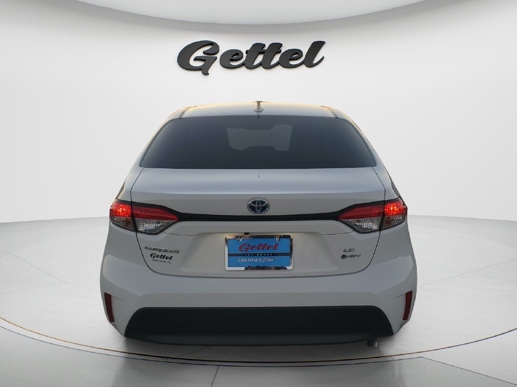 Certified 2025 Toyota Corolla LE FWD image 6