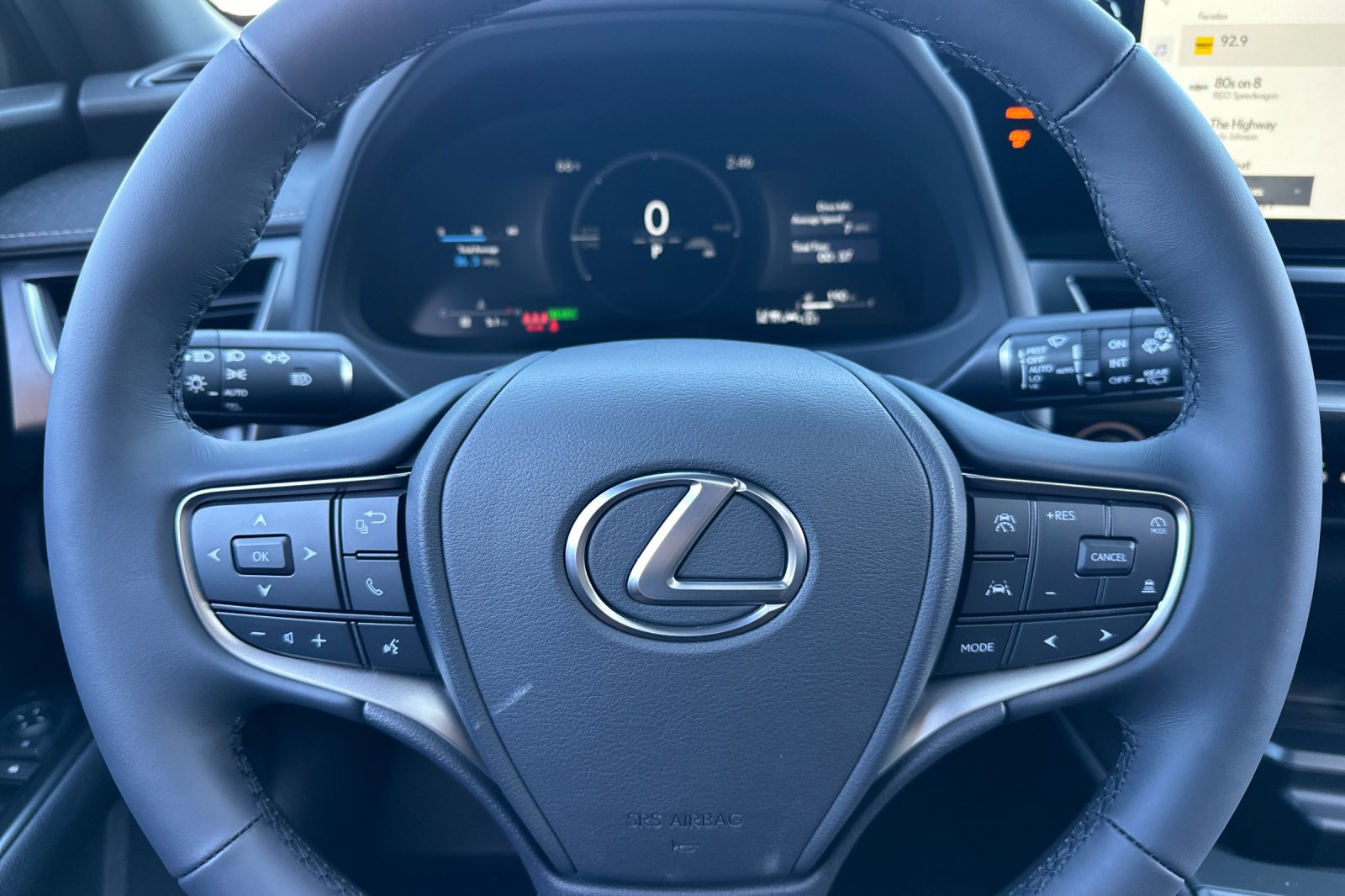 New 2026 Lexus UX 300h FWD image 23