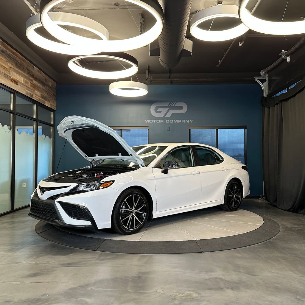 Used 2022 Toyota Camry SE AWD/4WD image 24