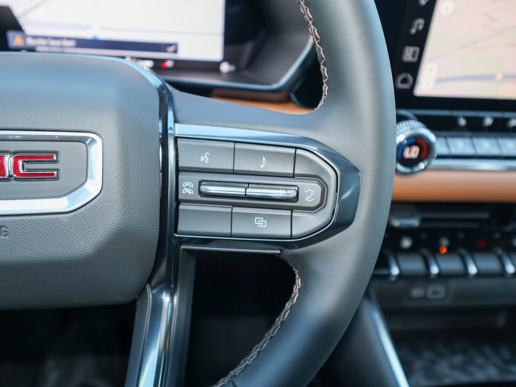 New 2026 GMC Canyon AT4 w/ Technology Plus Package AWD/4WD image 23