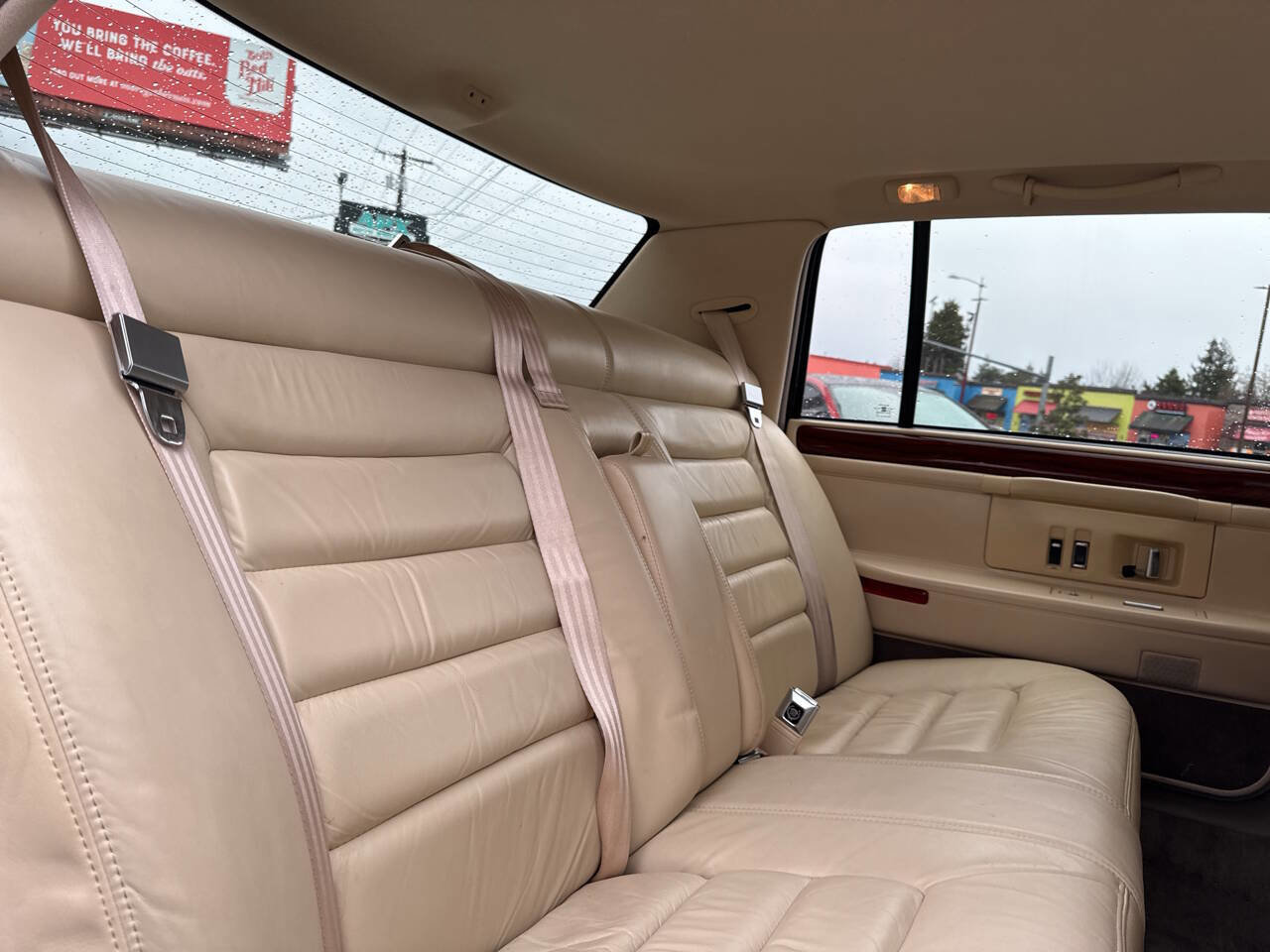 Used 1995 Cadillac De Ville Sedan image 22