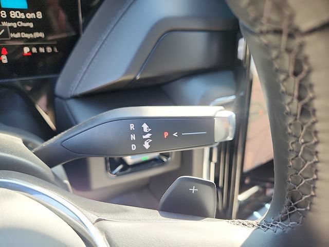 New 2026 GMC Yukon XL Denali w/ Sun & Power Step Package AWD/4WD image 11