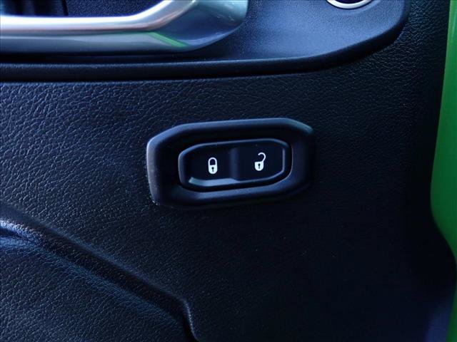 Used 2025 Jeep Wrangler Unlimited Sport AWD/4WD image 11