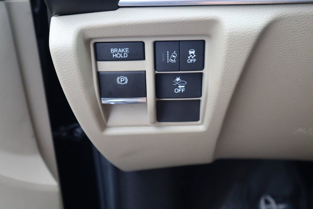 Used 2020 Acura MDX SH-AWD image 27