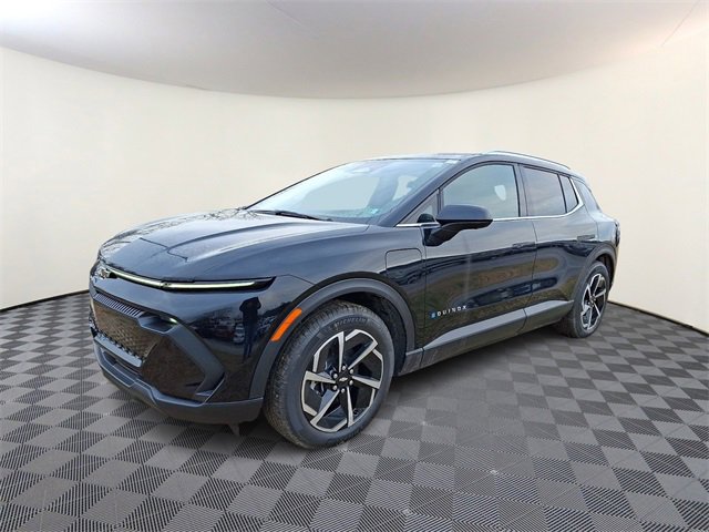 New 2026 Chevrolet Equinox EV LT image 2