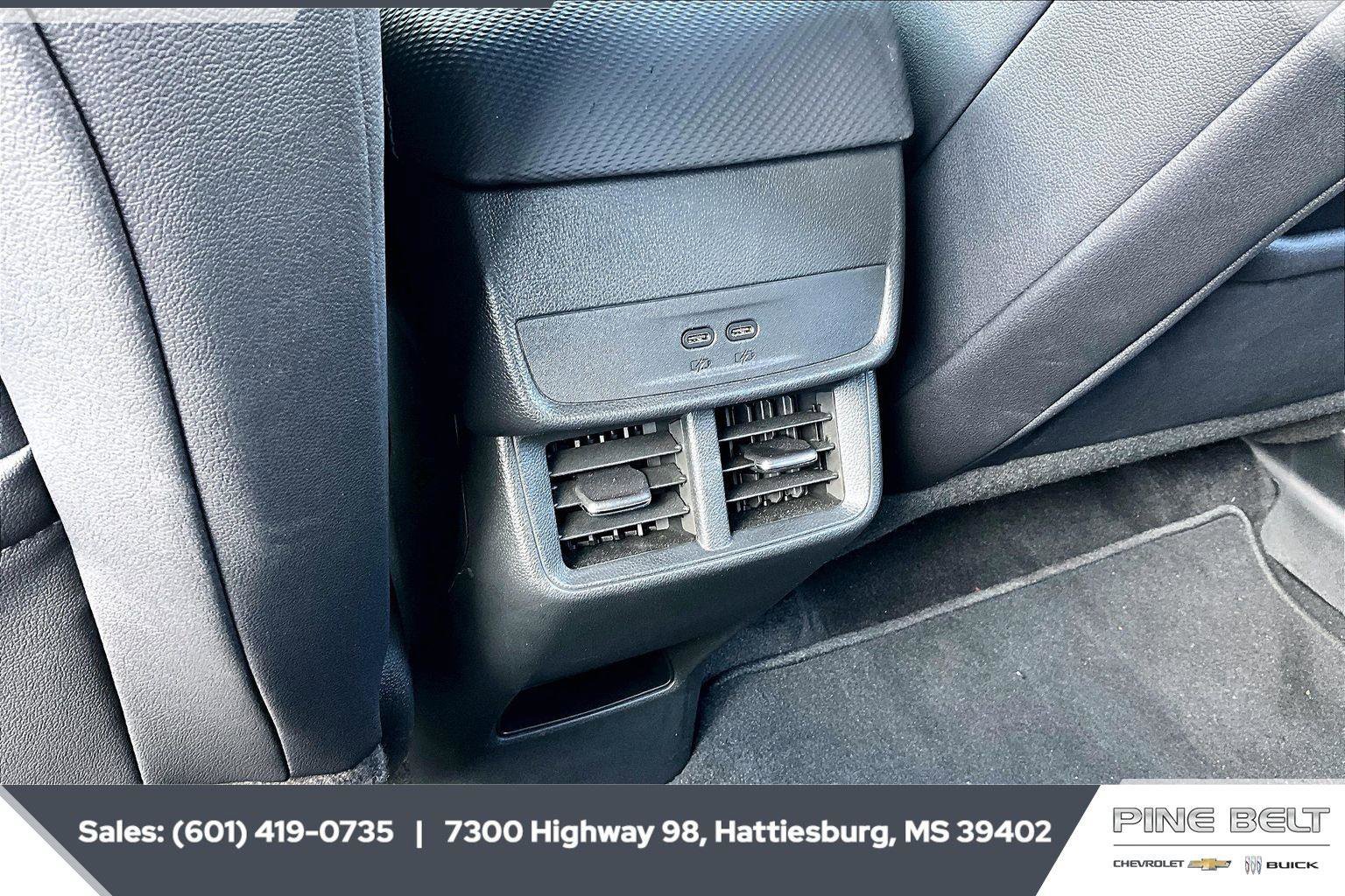 Used 2025 Chevrolet Equinox LT w/ Convenience Package II AWD/4WD image 25