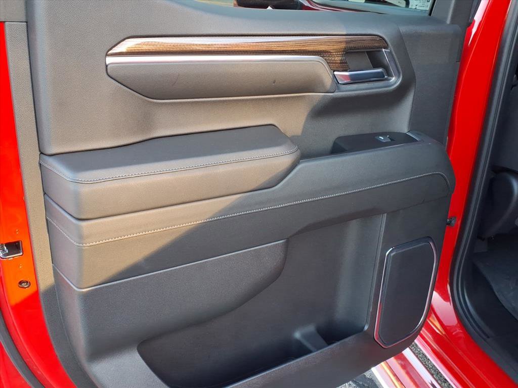 Certified 2024 Chevrolet Silverado 1500 LT w/ Z71 Off-Road Package image 11