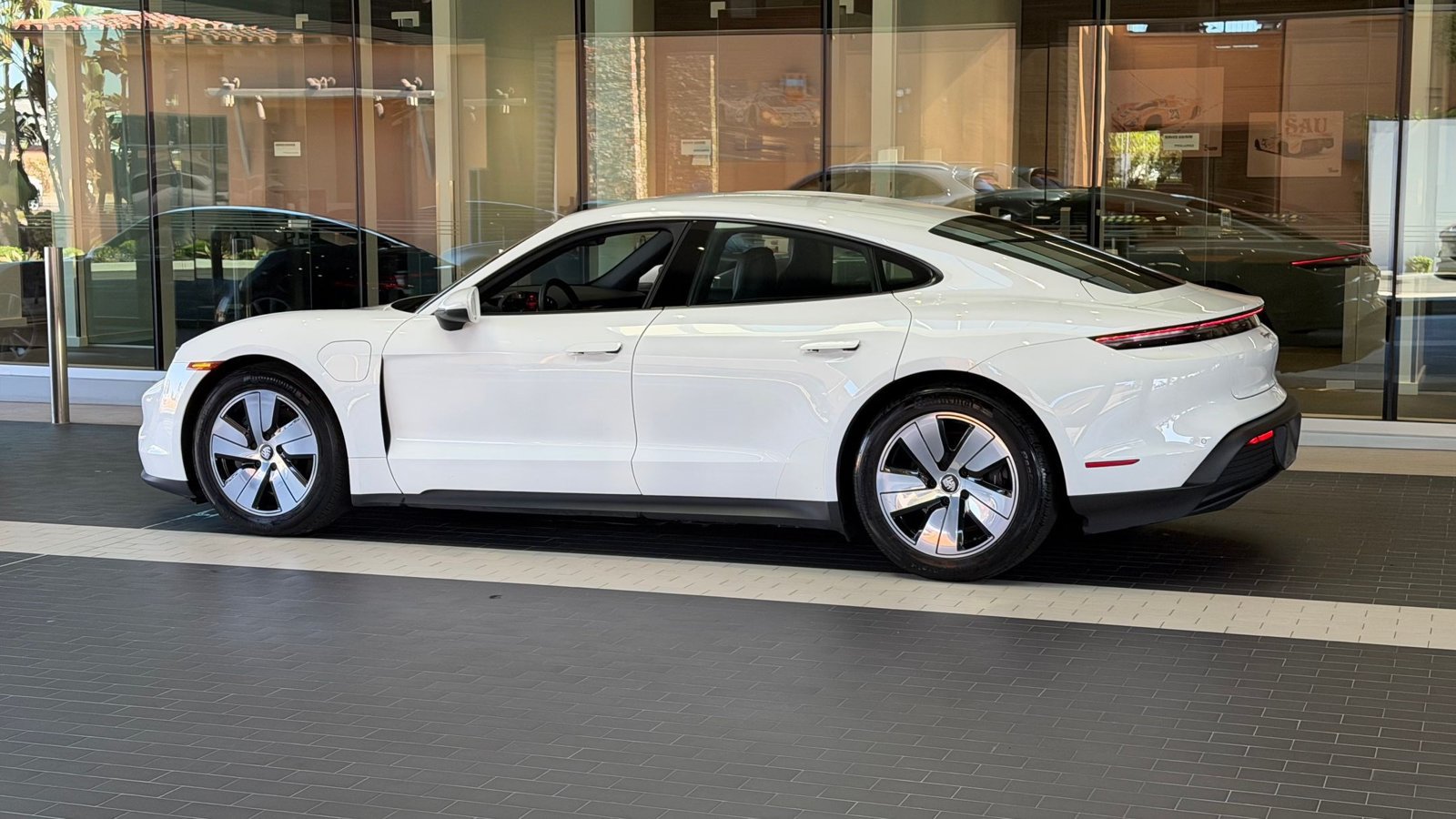 Certified 2023 Porsche Taycan RWD image 8