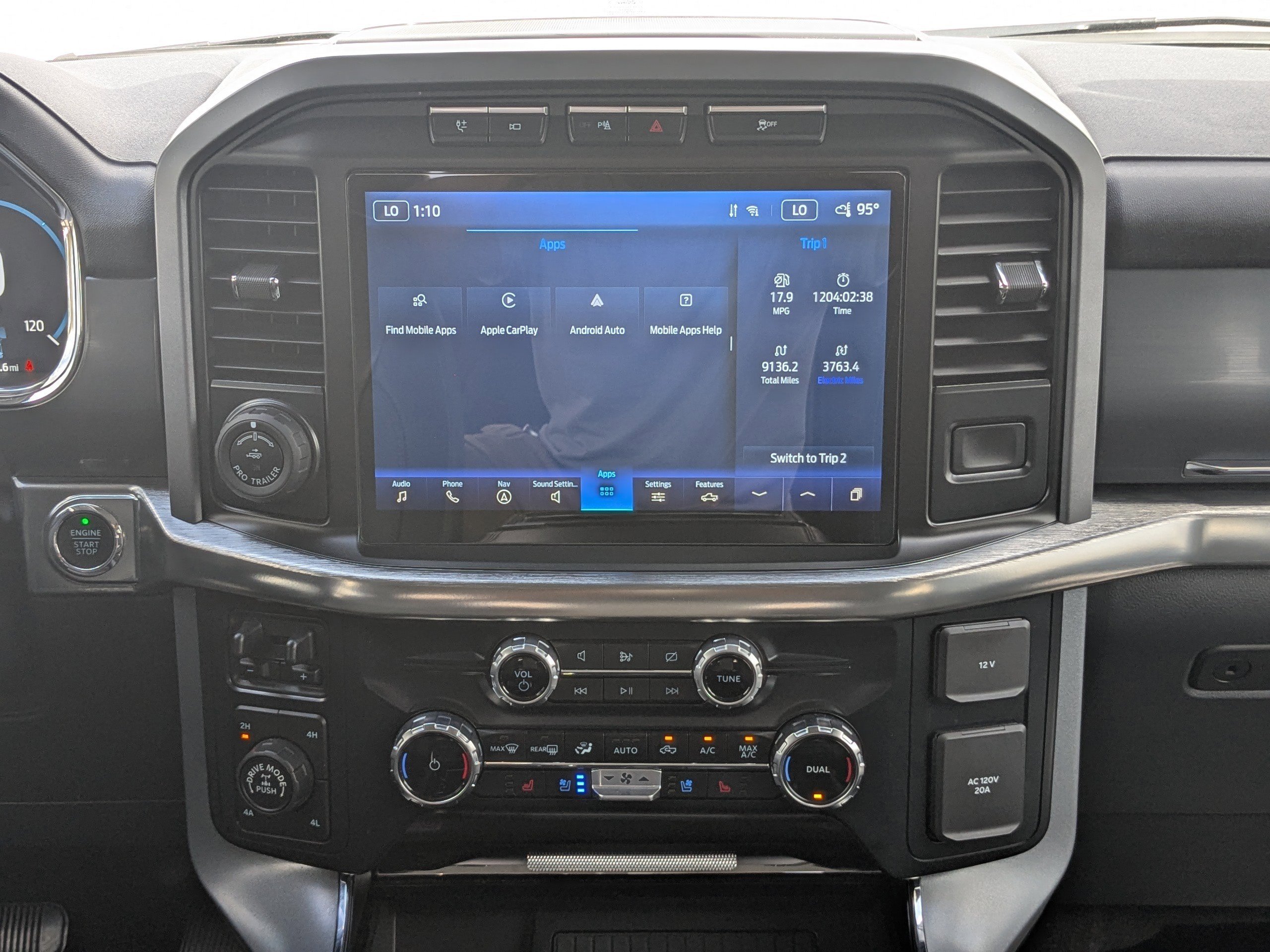 Used 2023 Ford F150 Lariat w/ Equipment Group 502A High image 18