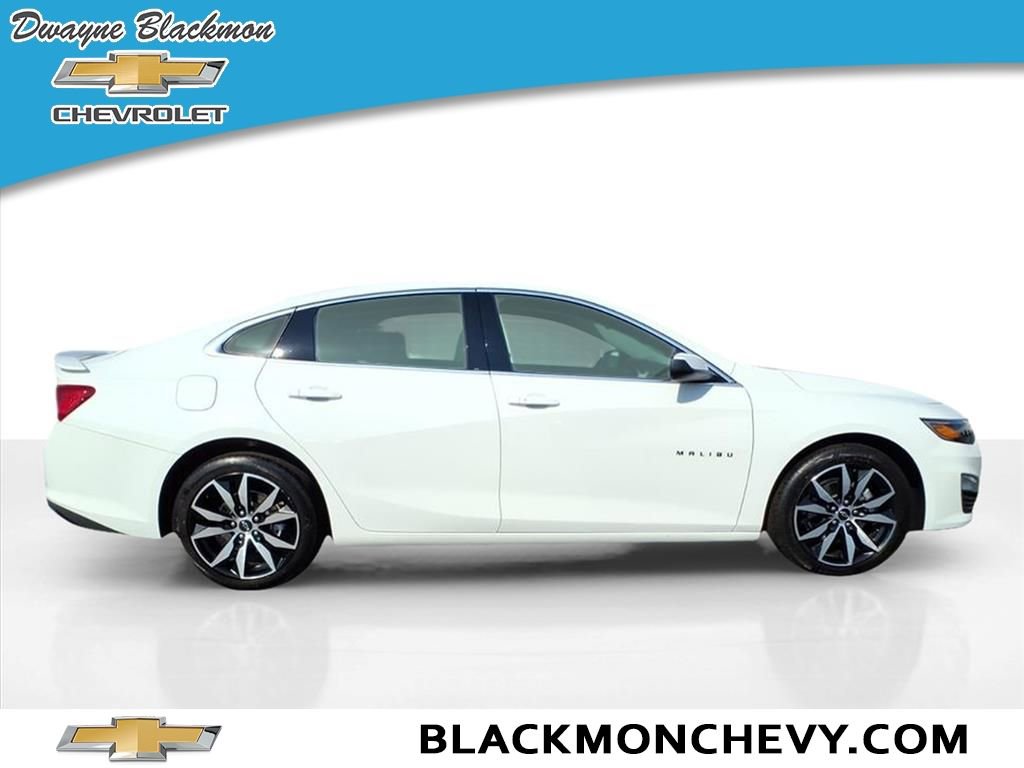 Used 2024 Chevrolet Malibu RS image 2