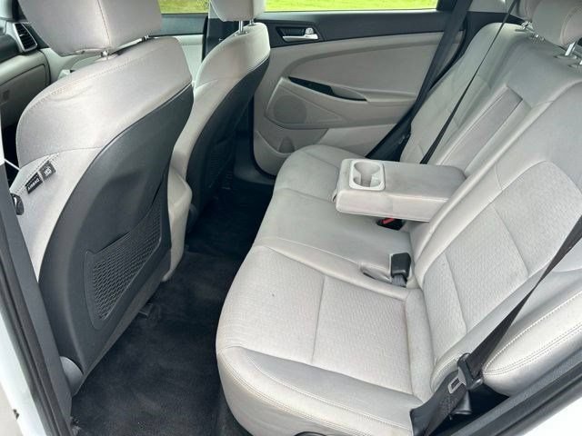 Used 2020 Hyundai Tucson SE AWD/4WD image 32