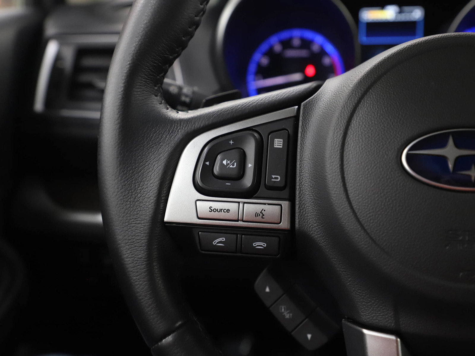 Used 2017 Subaru Outback 2.5i Limited image 27