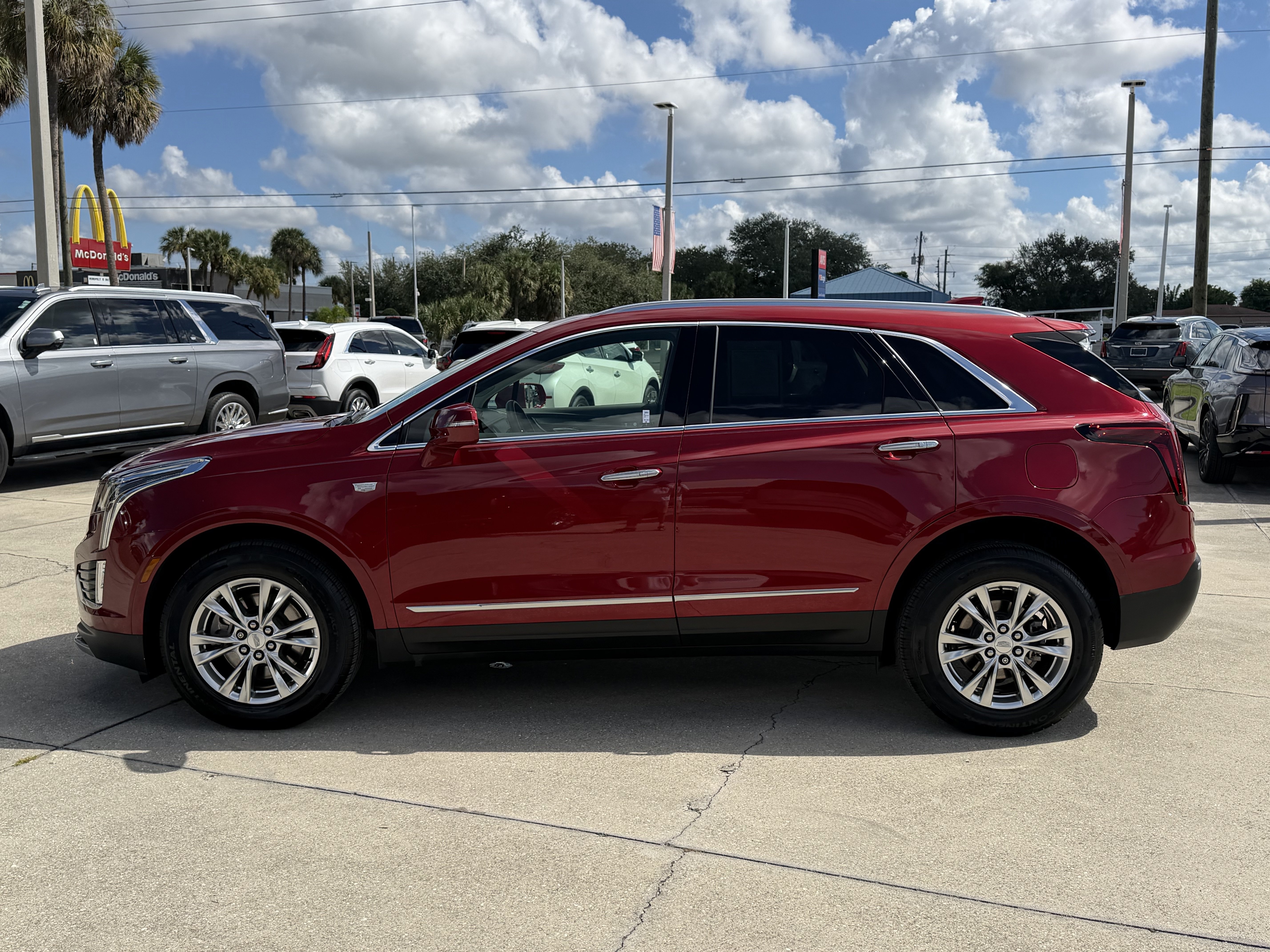 Used 2020 Cadillac XT5 Premium Luxury FWD image 6
