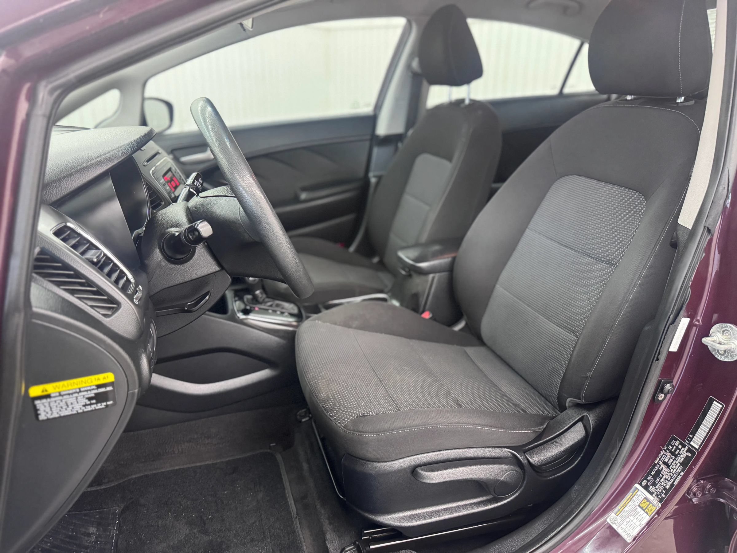 Used 2018 Kia Forte LX FWD image 9