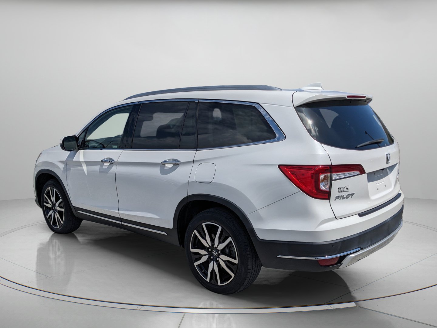Used 2022 Honda Pilot Elite image 6