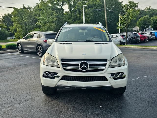 Used 2010 Mercedes-Benz GL 450 4MATIC image 3