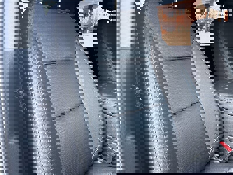 Used 2023 Chevrolet Silverado 2500 LTZ w/ LTZ Premium Package image 39