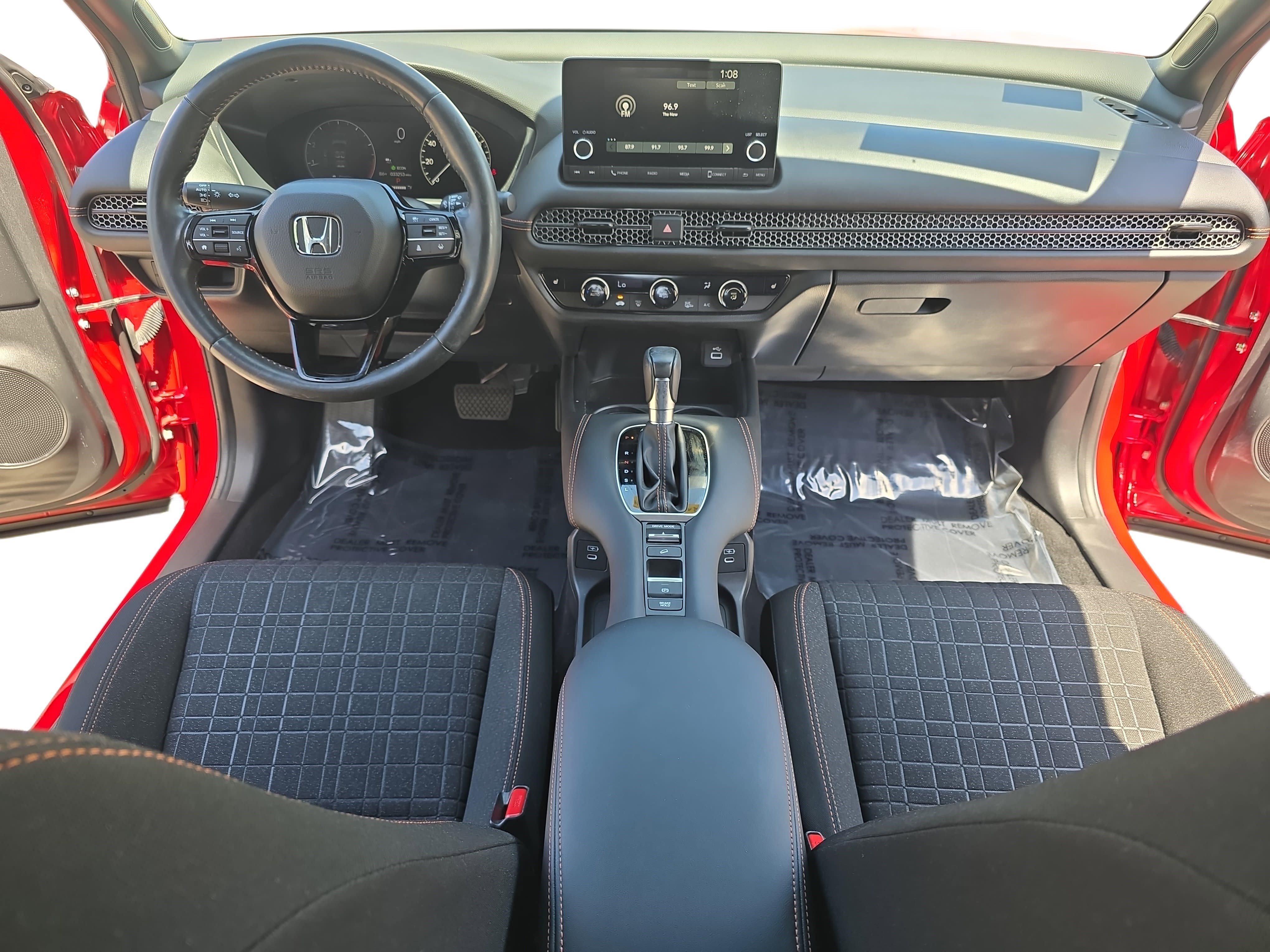Used 2024 Honda HR-V Sport image 9