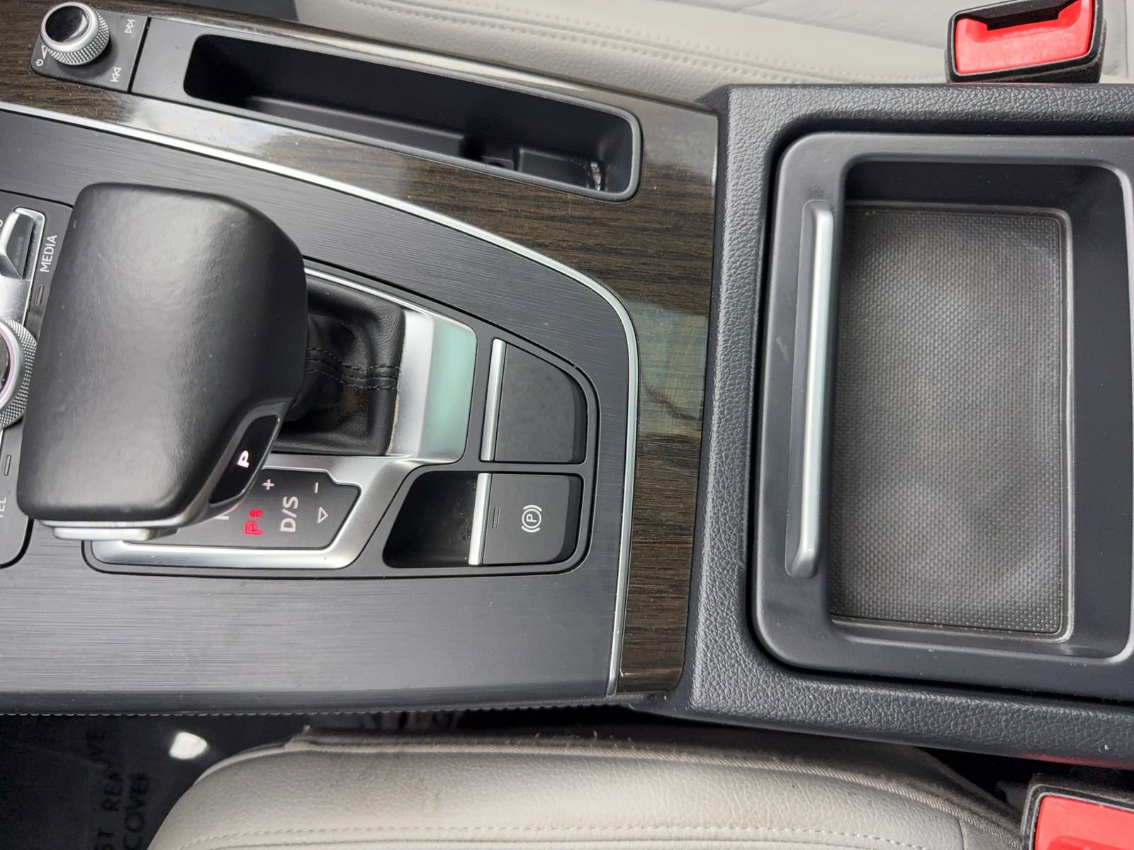 Used 2018 Audi Q5 Prestige w/ Prestige Package image 32