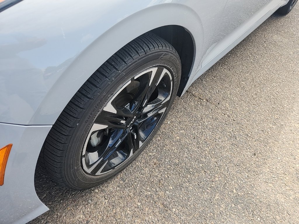 Certified 2024 Kia K5 GT-Line image 7