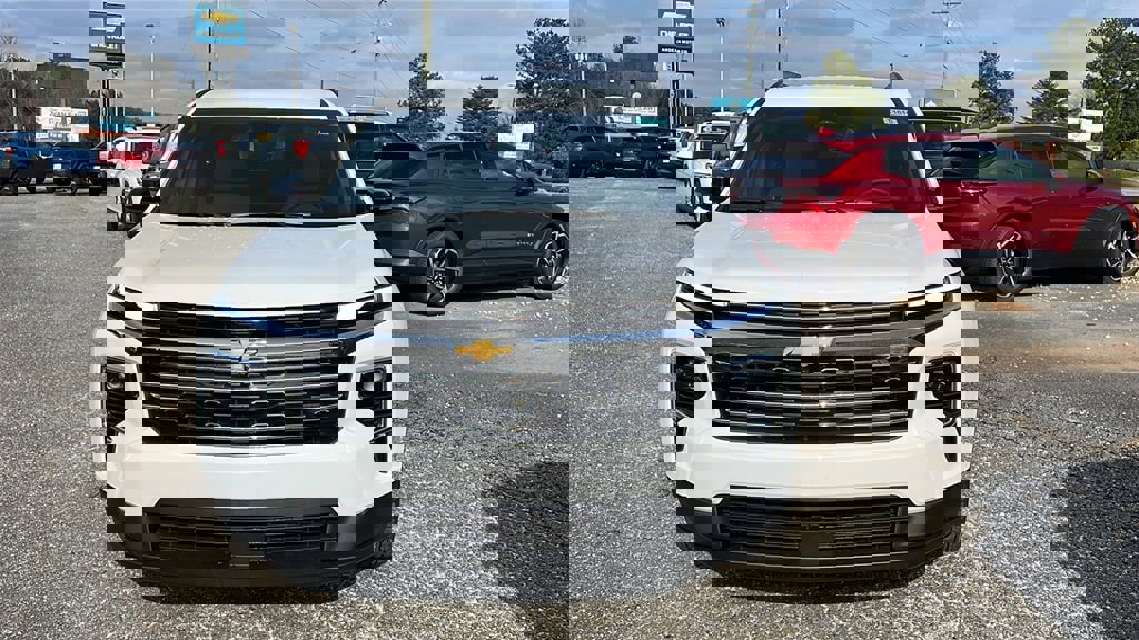 New 2026 Chevrolet Traverse LT image 2