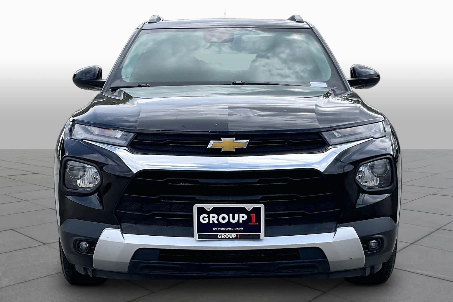 Used 2021 Chevrolet TrailBlazer LT w/ Convenience Package FWD image 4