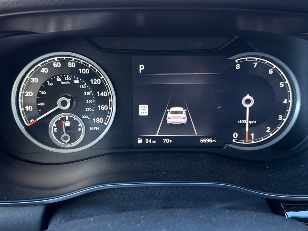 Used 2025 Genesis G70 2.5T w/ Sport Prestige Package image 4