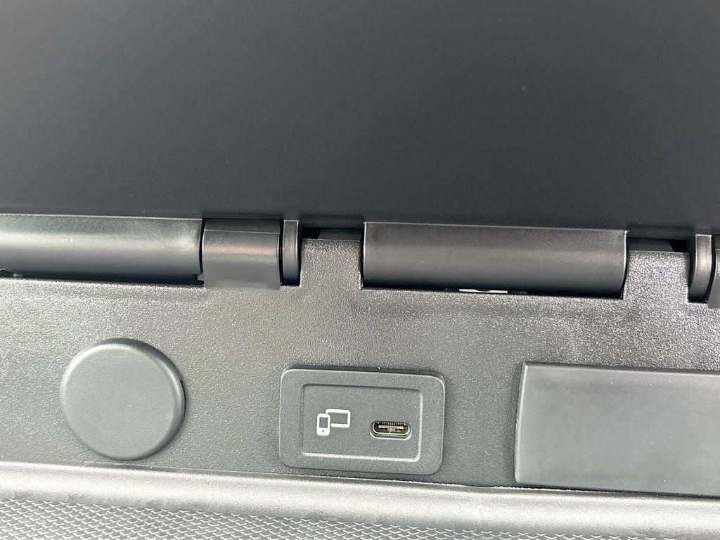 Used 2024 Mercedes-Benz Sprinter 3500 image 26