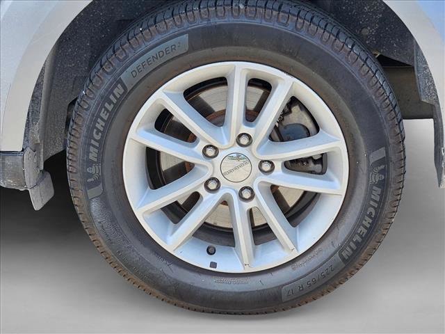 Used 2016 Dodge Journey SXT w/ Comfort/Convenience Group FWD image 14