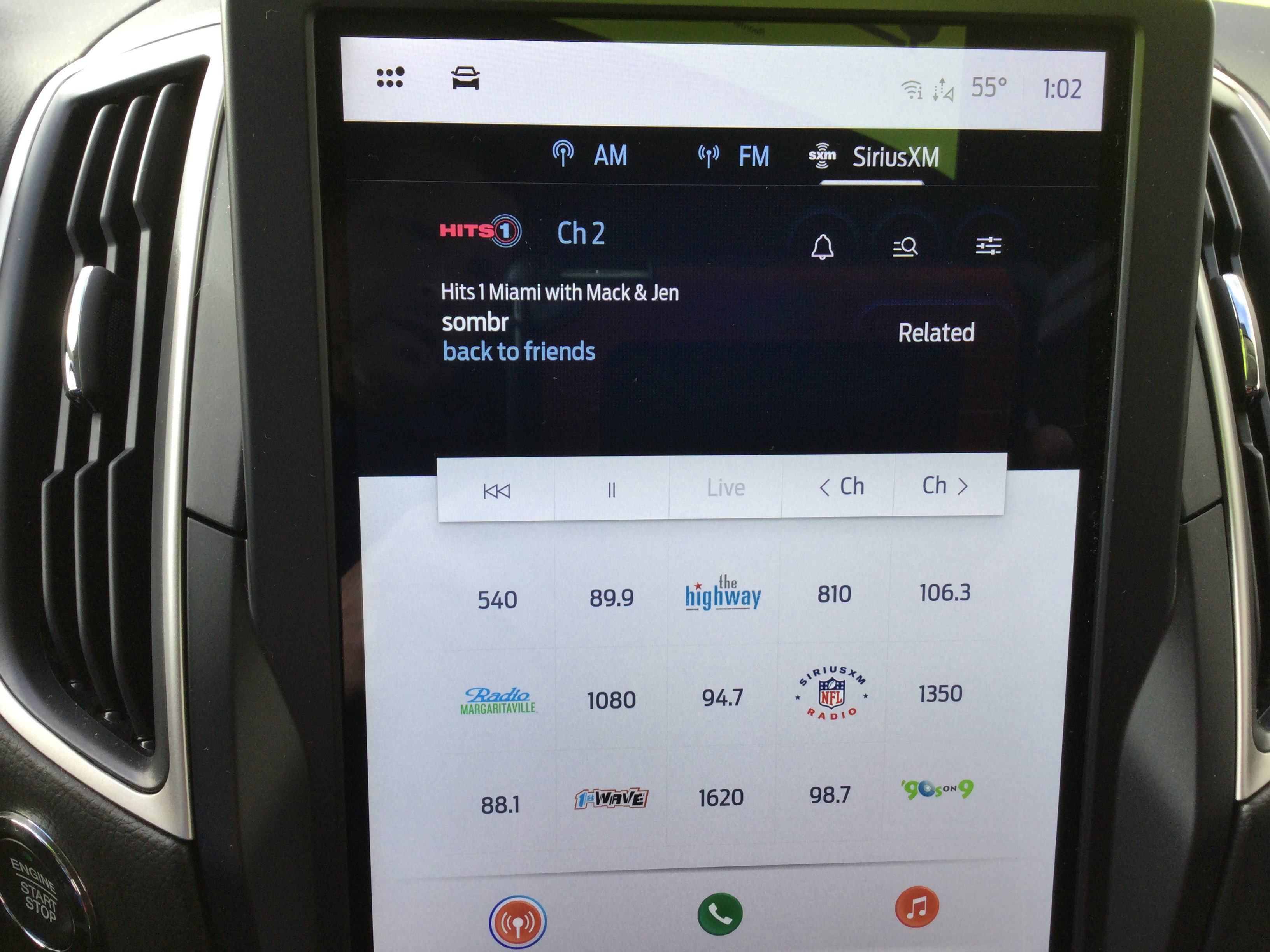 New 2024 Ford Edge SE w/ Black Appearance Package image 9