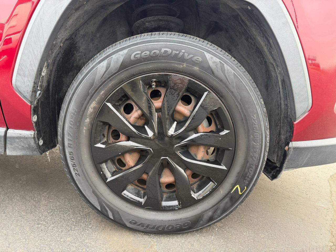 Used 2019 Toyota RAV4 LE image 26