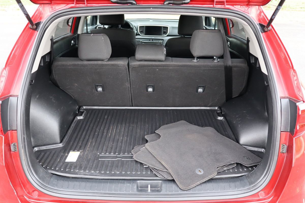 Used 2022 Kia Sportage LX image 14