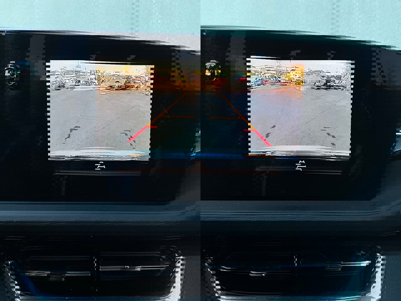 Used 2025 Buick Envista Sport Touring image 31