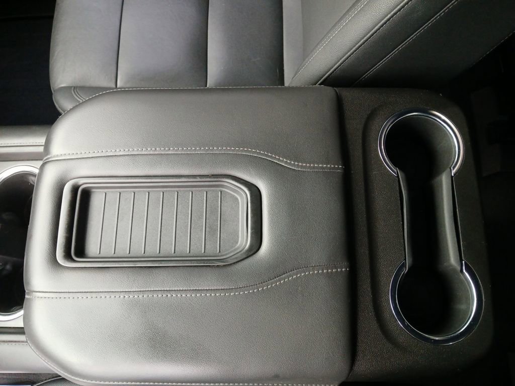 Used 2022 Chevrolet Tahoe Z71 image 22