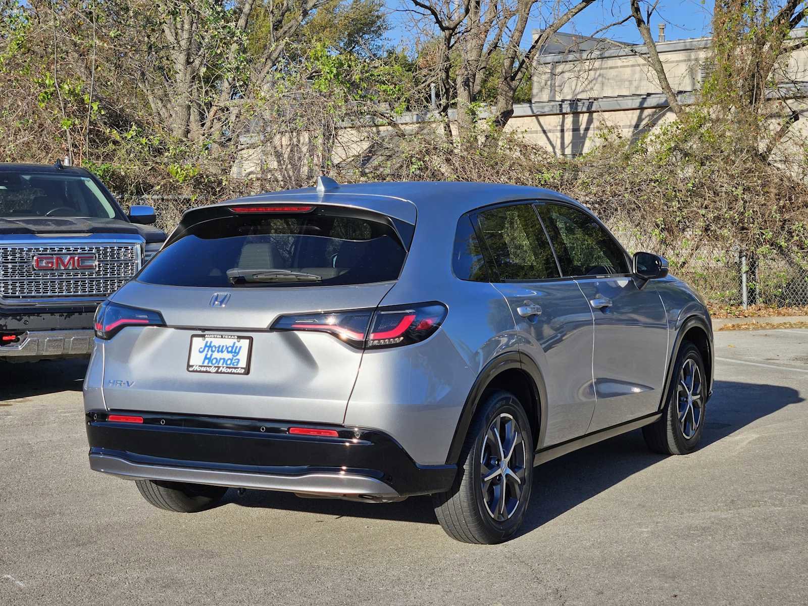 Used 2024 Honda HR-V EX-L image 6