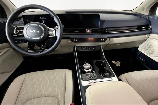 New 2026 Kia Carnival EX FWD image 6