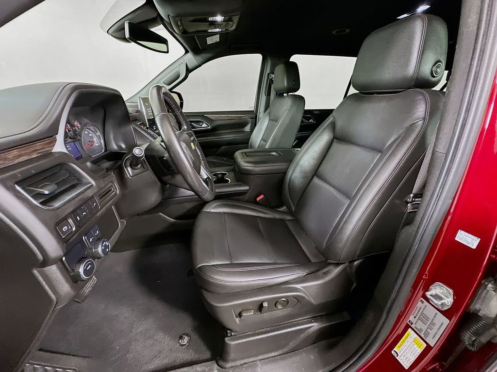 Used 2021 Chevrolet Suburban LT RWD image 20