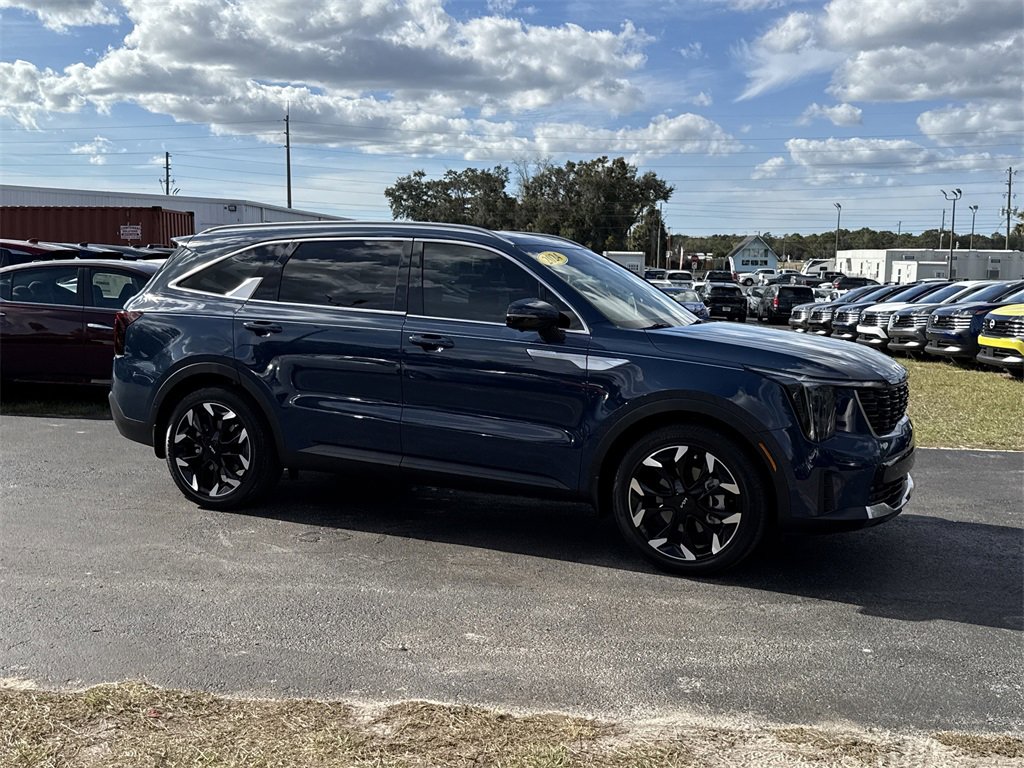 Used 2024 Kia Sorento SX image 5