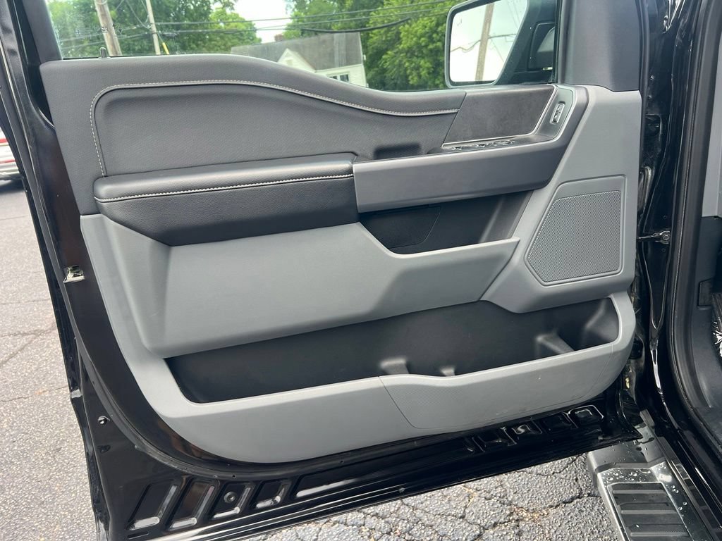 Used 2025 Ford F150 XLT w/ Equipment Group 301A Standard AWD/4WD image 19