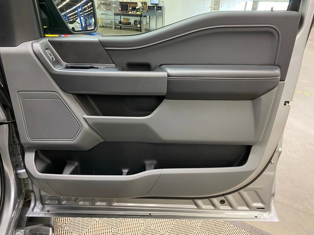 Used 2025 Ford F150 XLT w/ Equipment Group 301A Standard image 16
