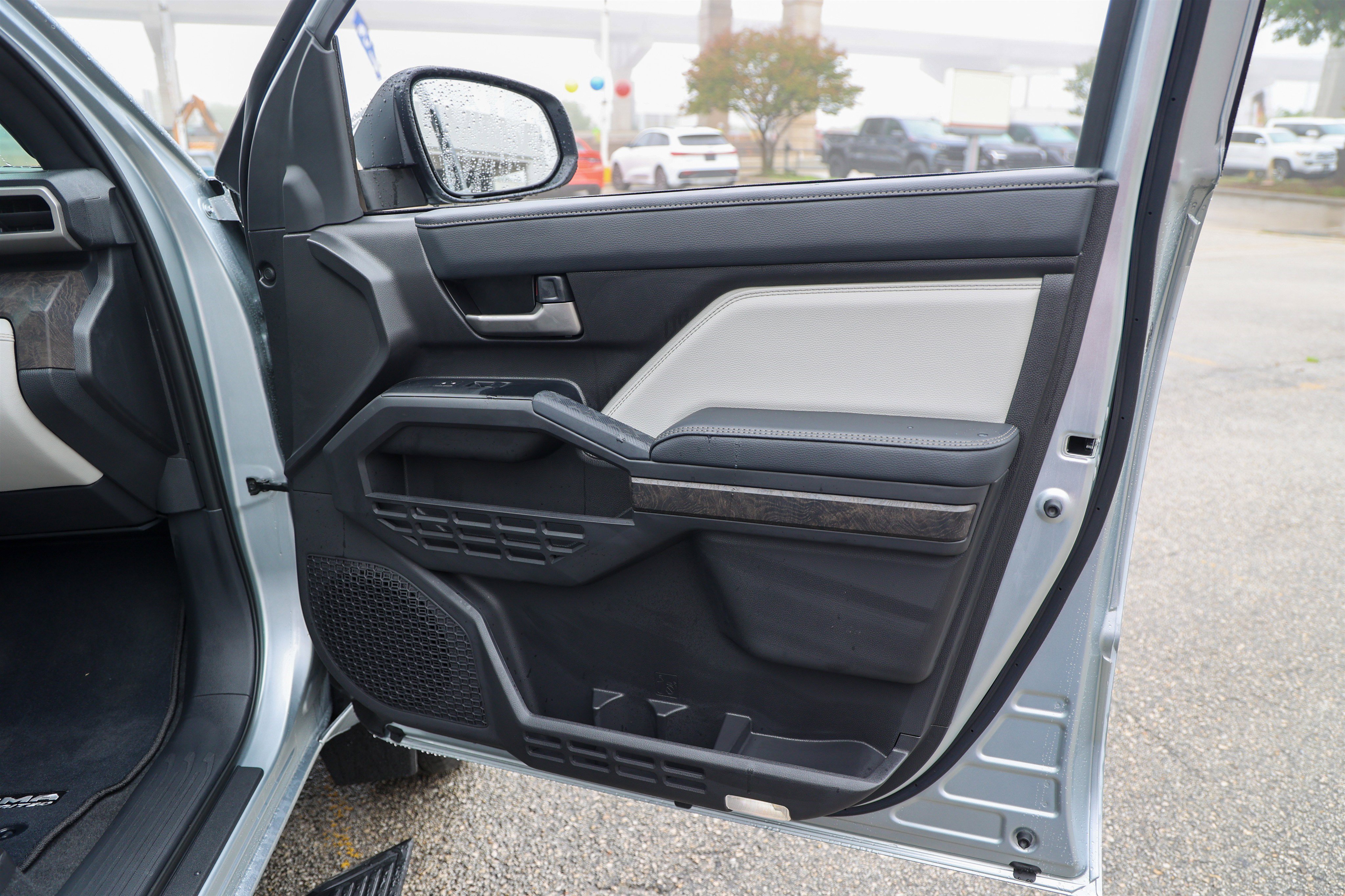 Certified 2026 Toyota Tacoma Limited AWD/4WD image 47