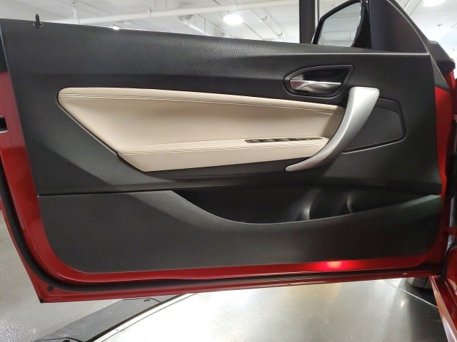 Used 2017 BMW 230i xDrive Convertible image 12