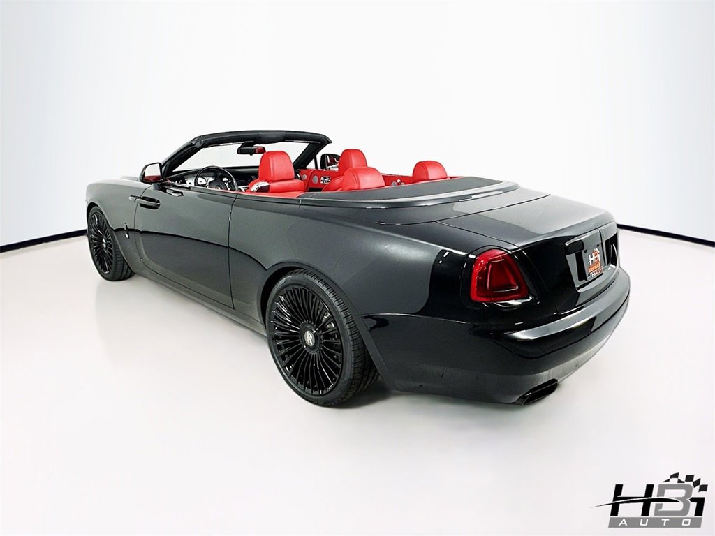 Used 2018 Rolls-Royce Dawn image 26