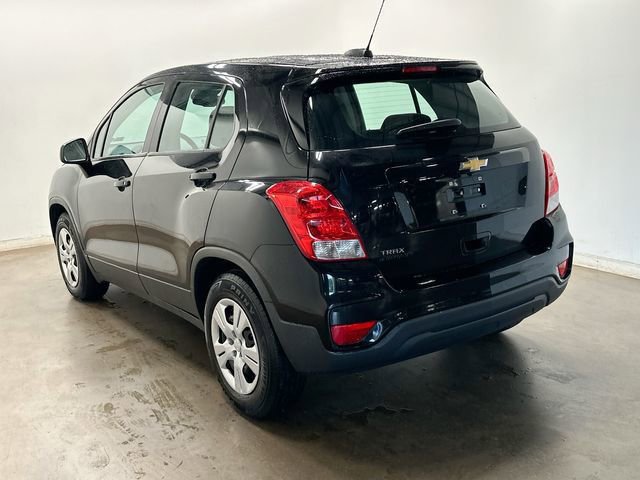 Used 2018 Chevrolet Trax LS FWD image 28