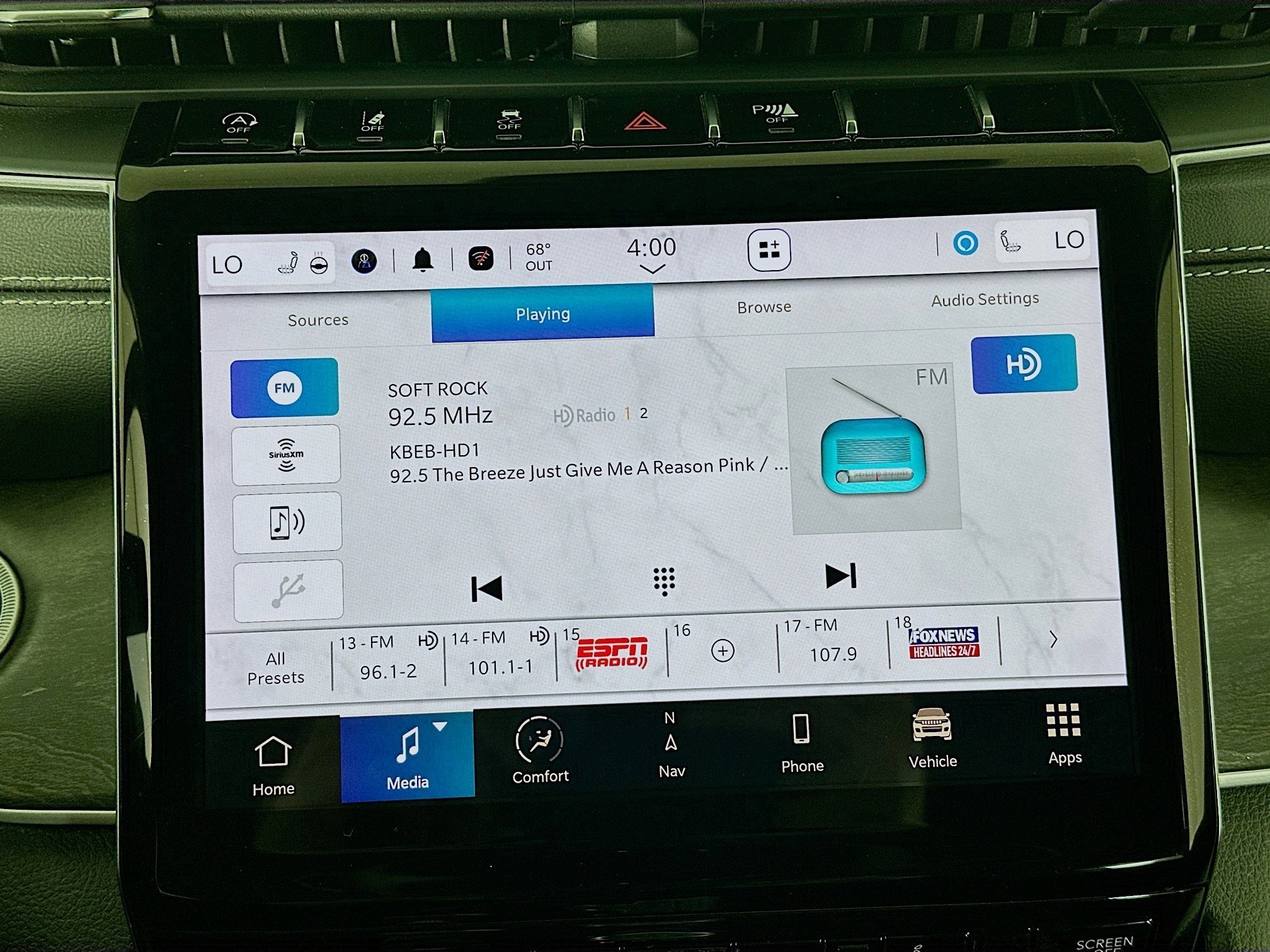 Used 2023 Jeep Grand Cherokee L Limited w/ Trailer Tow Group (B) image 19